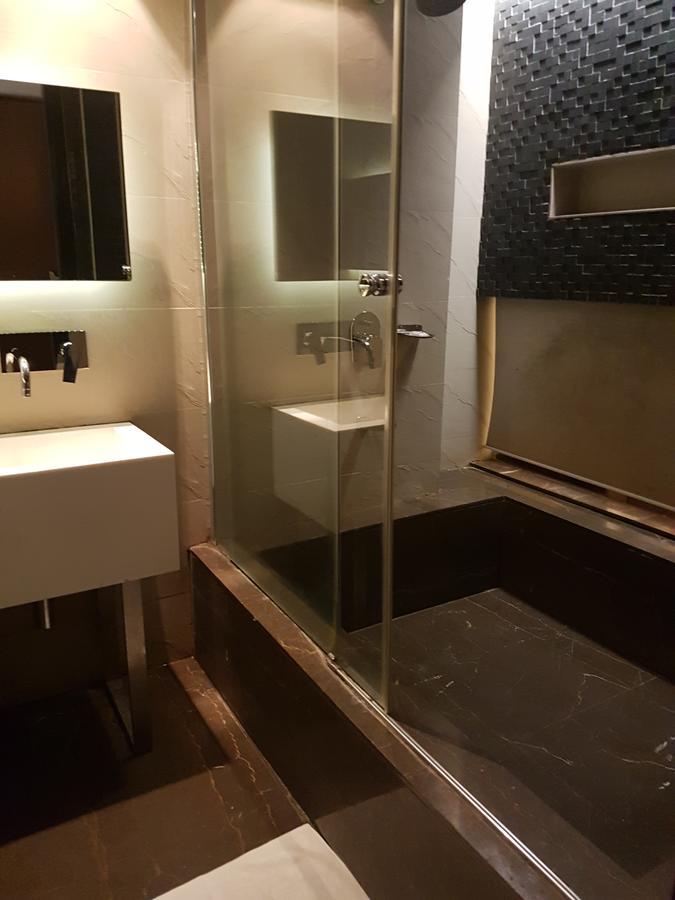 Hotel Gk International Chandīgarh Buitenkant foto